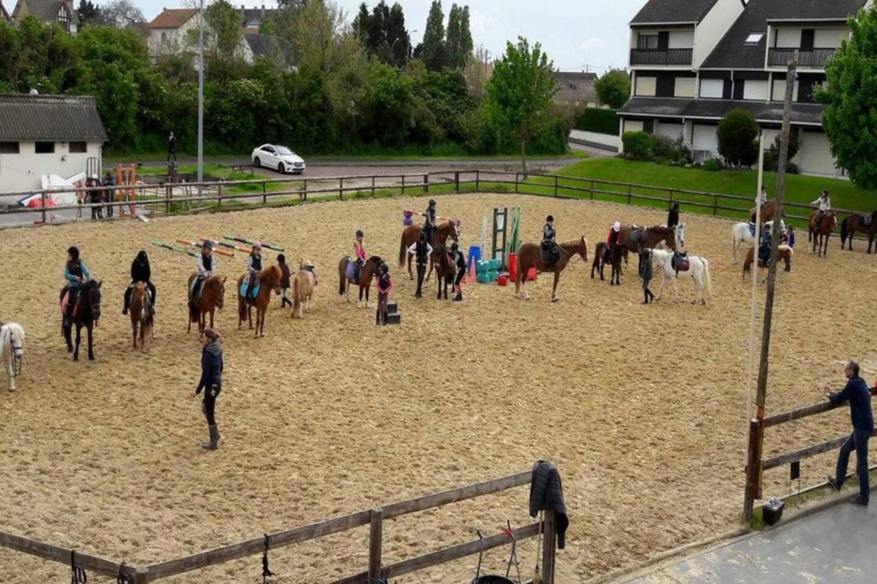 Apartament La Tete Dans Les Nuages, Les Pieds Dans L'Eau Courseulles-sur-Mer Zewnętrze zdjęcie
